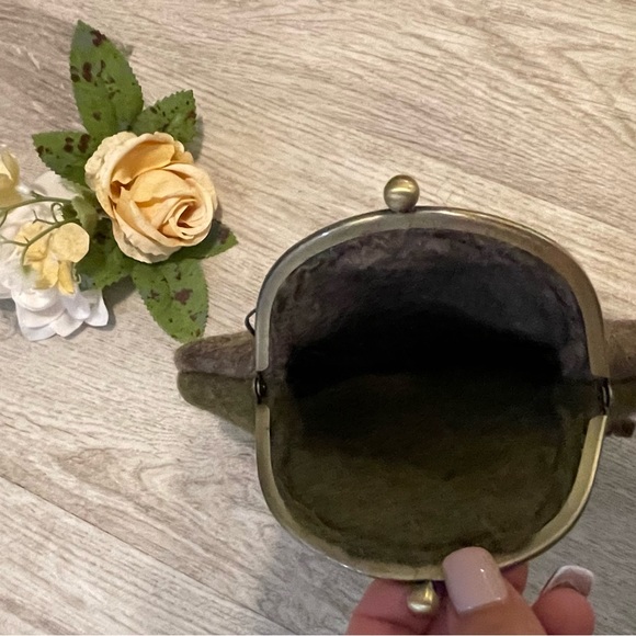 Vintage Olive Green Mohair /  Wool Coin Purse/ Evening Bag With Rhinestones NEW - Picture 4 of 5